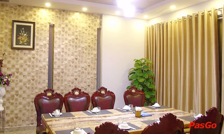 new-sky-restaurant-pham-van-dong-slide-12