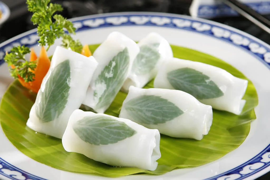 nghi-xuan-mot-kinh-thanh-hue-thu-nho-5