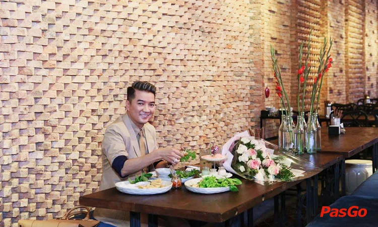 ngo-89-mon-an-vat-va-lau-nguyen-hue-anh-slide-9