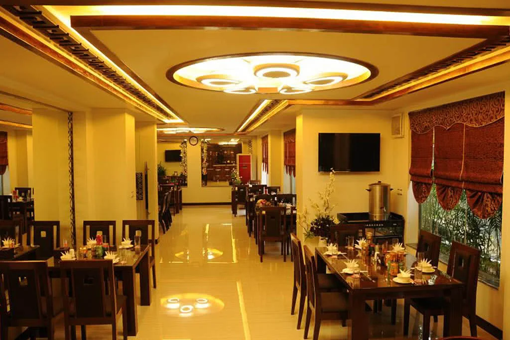 ngoc-thach-hai-san-tuoi-song-2