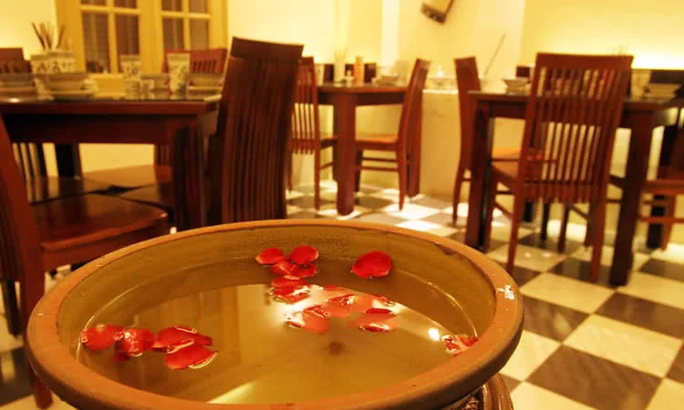 nha-hang-1946-cua-bac-slide-10