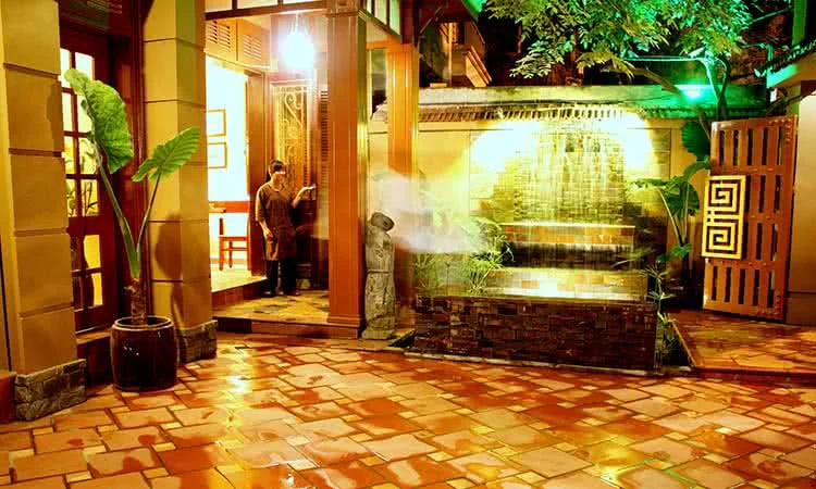 nha-hang-1964-hoang-cau-slide-12