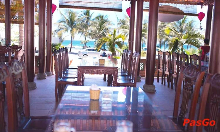 nha-hang-27-seafood-vo-nguyen-giap-12