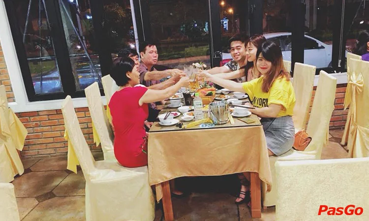 nha-hang-63-co-linh-long-bien-12