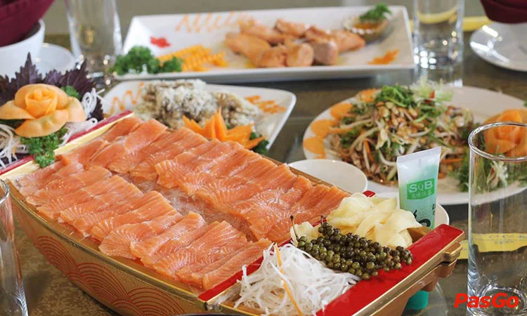 nha-hang-63-co-linh-long-bien-2