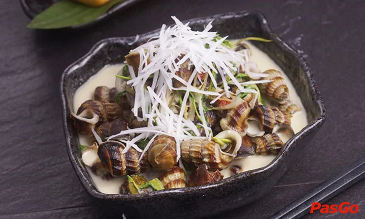 nha-hang-a-gia-quang-trung-slide-7