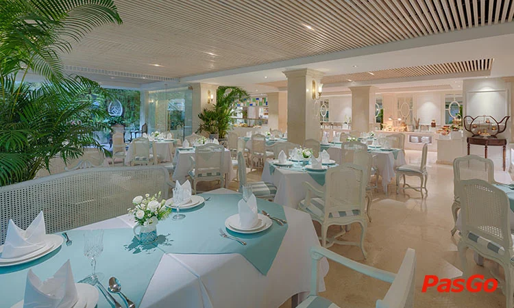 nha-hang-adran-tea-house-silverland-charner-hotel-quan-1-12