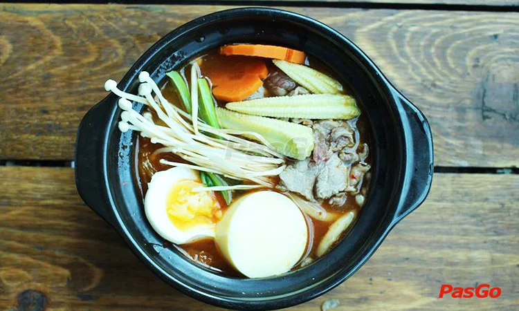 nha-hang-akabeko-japanese-hotpot-and-charcoal-grill-slide-2