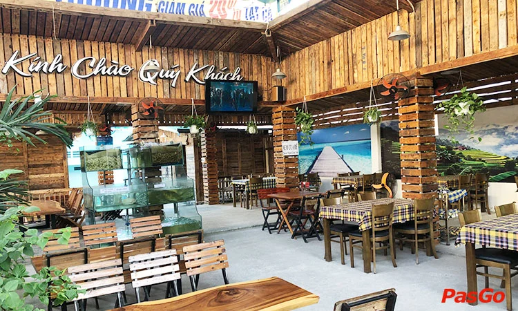 nha-hang-am-thuc-ca-mien-trung-2-quan-9-11