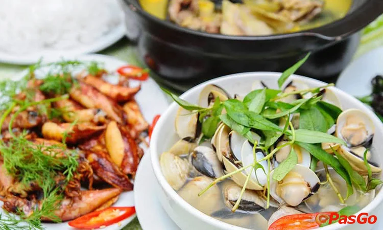 nha-hang-am-thuc-hong-hac-kdt-tay-nam-linh-dam-12