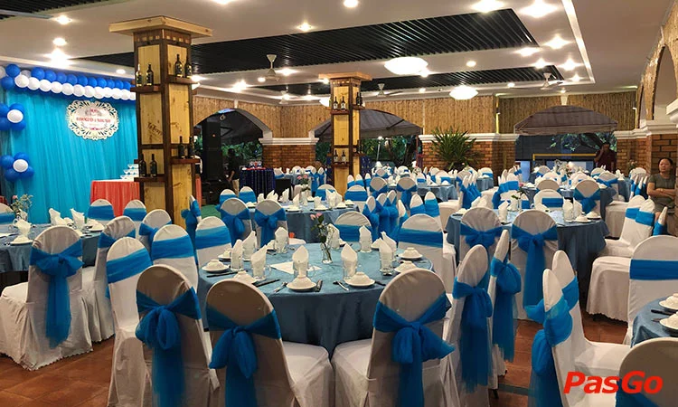 nha-hang-am-thuc-thao-dien-quoc-hung-12