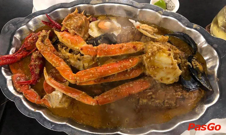 nha-hang-am-thuc-thao-dien-quoc-hung-3