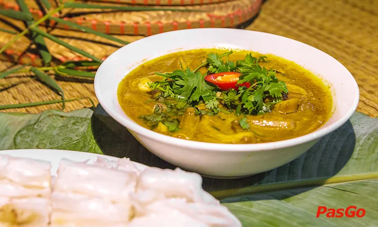 nha-hang-am-yhuc-tre-viet-nguyen-cao-luyen-long-bien-slide-4