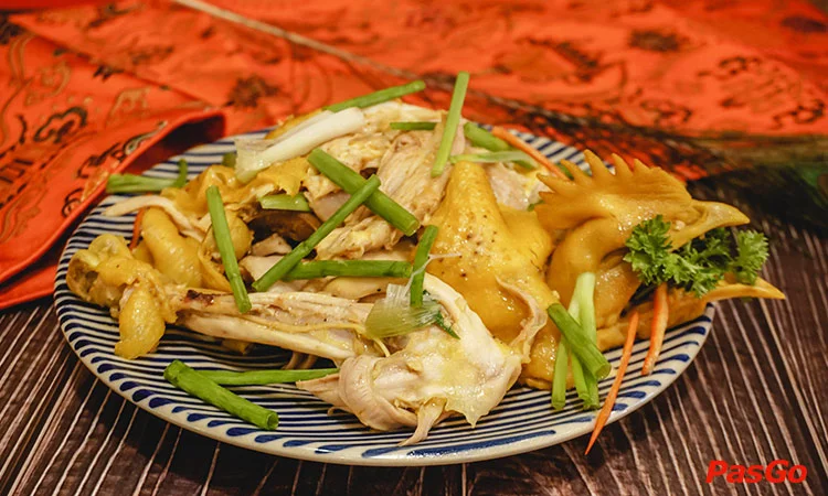 nha-hang-an-duyen-cho-lon-tran-dien-4