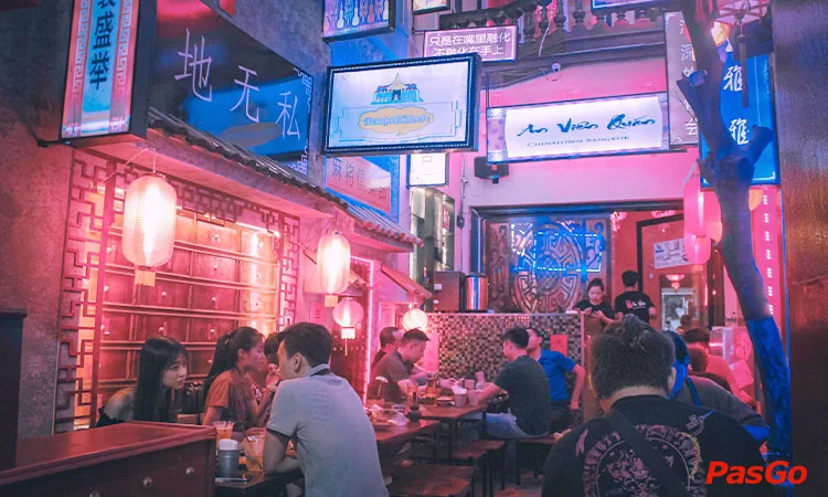 nha-hang-an-vien-127-chua-lang-12