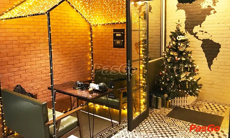 nha-hang-authonly-kitchen-and-drinks-ly-nam-de-slide-11