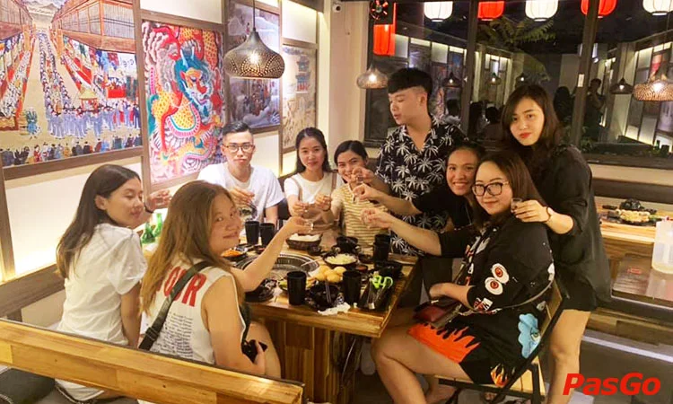 nha-hang-azat-bbq-xa-dan-11