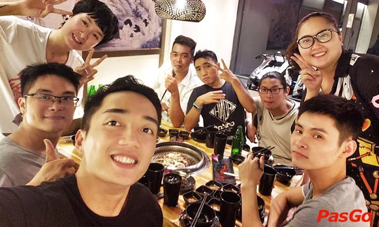 nha-hang-azat-bbq-xa-dan-12