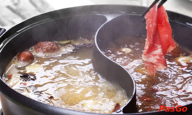 nha-hang-ba-con-cuu-slide-1