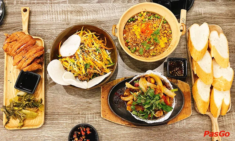 nha-hang-ba-gac-nuong-&-bia-song-hanh-hoc-mon-8