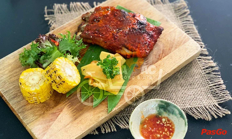 nha-hang-ba-gac-nuong-&-bia-ut-tich-10