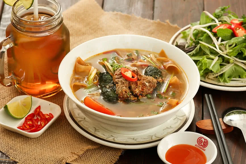 nha-hang-bao-chi-hoang-dao-thuy-21a