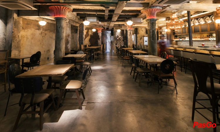 nha-hang-barrigon-12