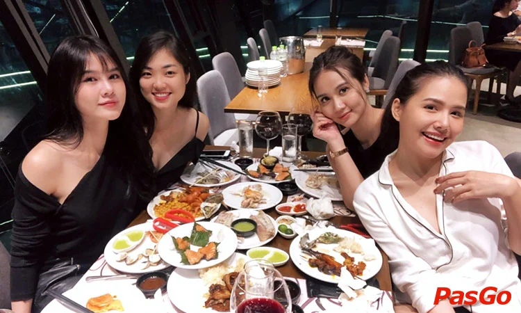 nha-hang-bay-seafood-buffet-ho-tay-10