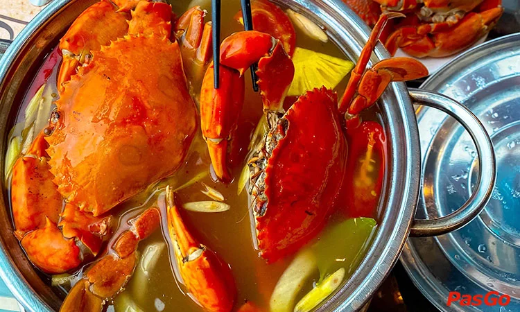 nha-hang-bay-seafood-buffet-hoang-ngan-5