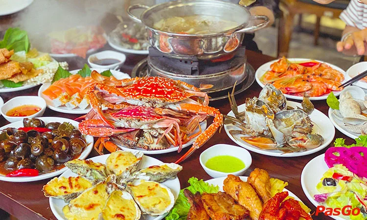 nha-hang-bay-seafood-buffet-hoang-ngan-8