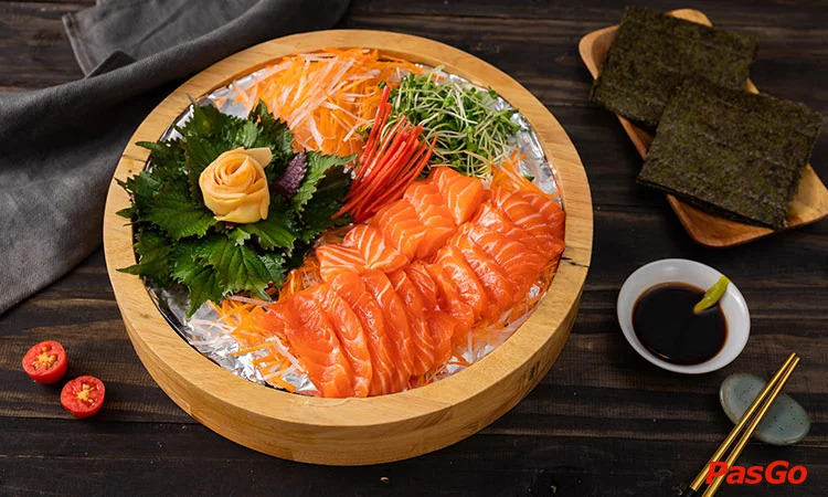 nha-hang-bep-cua-83-tue-tinh-5