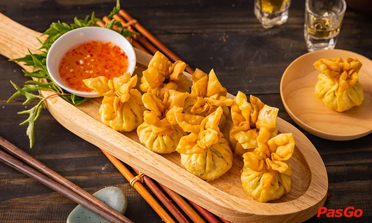 nha-hang-bep-cua-83-tue-tinh-6