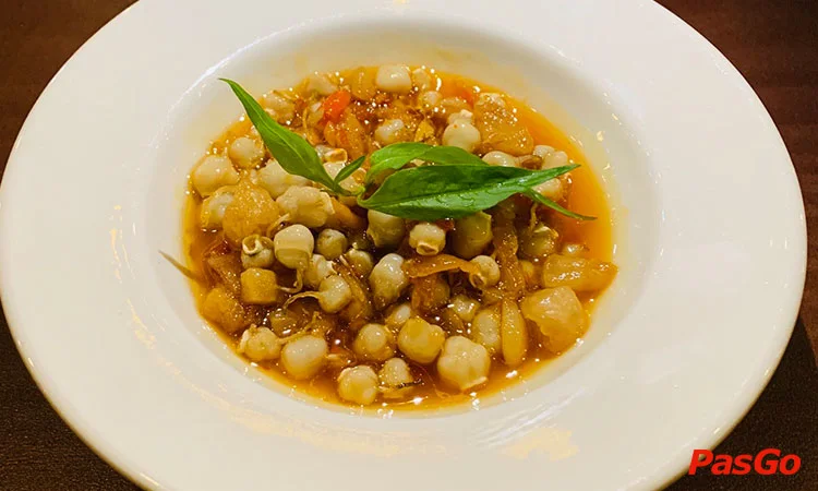 nha-hang-bep-oc-sai-gon-ngo-thoi-nhiem-6