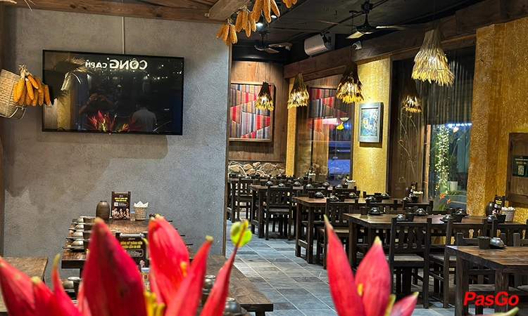 nha-hang-bep-quan-nguyen-van-loc-10