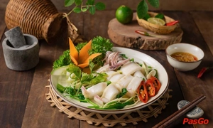 Nhà hàng Bếp Tùng Thái Thịnh biệt thư sân vườn món việt 10
