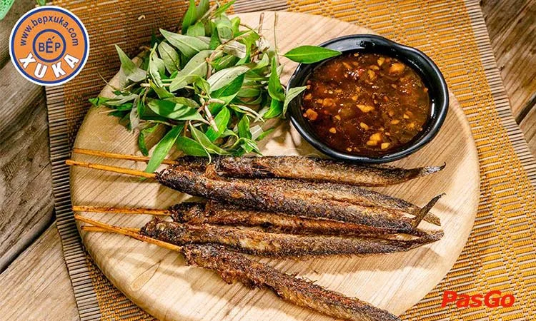 nha-hang-bep-xuka-cau-giay-slide-3