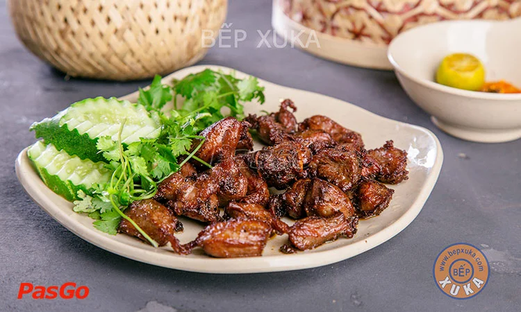 nha-hang-bep-xuka-cau-giay-slide-5