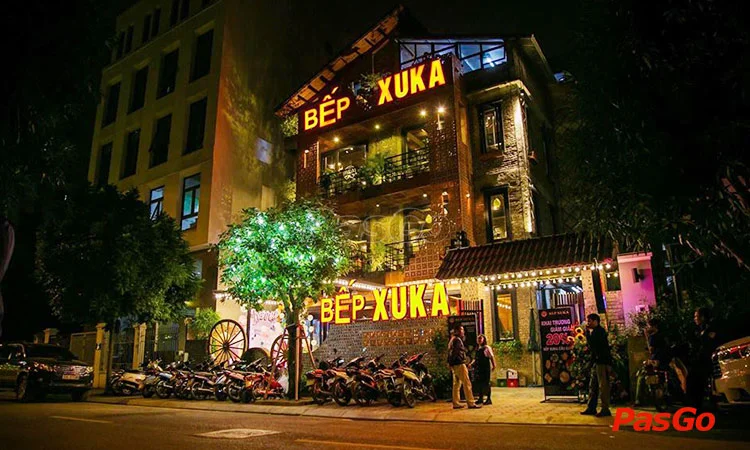 nha-hang-bep-xuka-cau-giay-slide-9