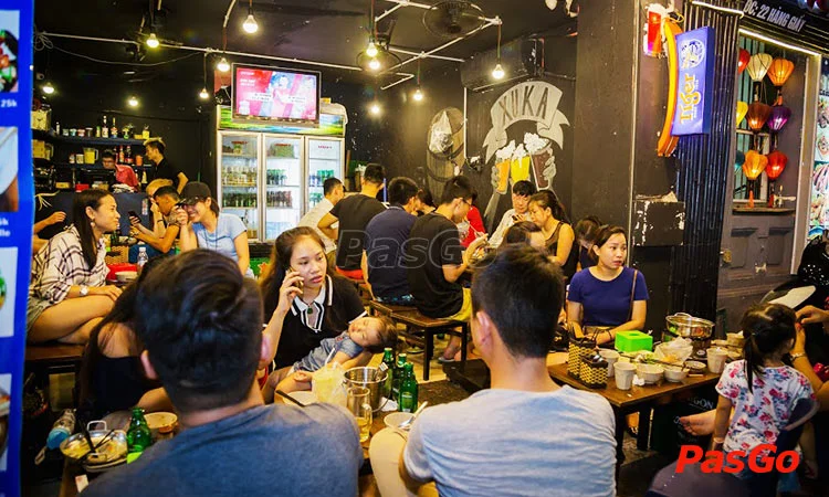 nha-hang-bep-xuka-hang-giay-slide-12