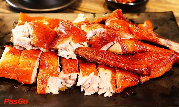 nha-hang-bep-xuka-hoang-ngan-2