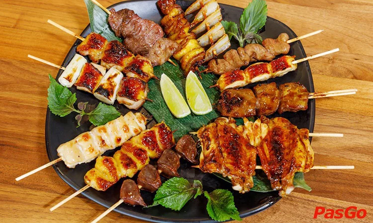 nha-hang-bishin-lau-ga-thien-nhien-collagen-le-thanh-ton-6