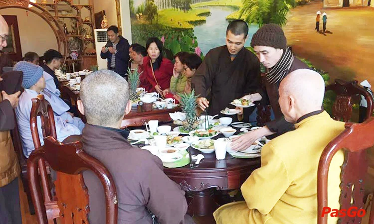 nha-hang-com-chay-bo-de-tam-68-pham-huy-thong-12