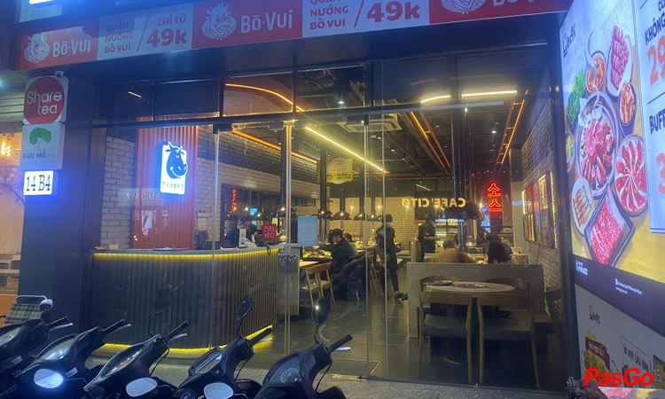 Nha-hang-bo-vui-pham-ngoc-thach-10