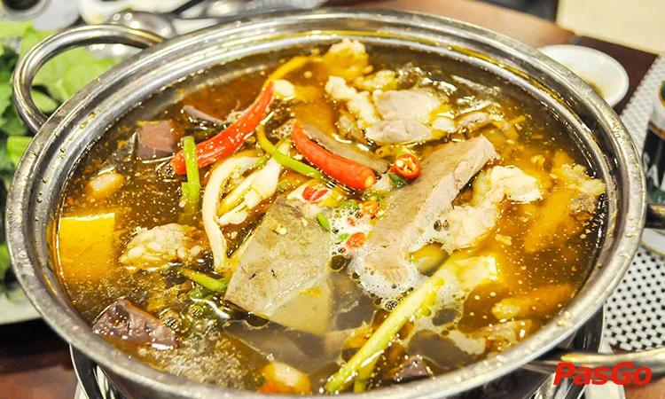 nha-hang-bo-zallo-le-thanh-phuong-5