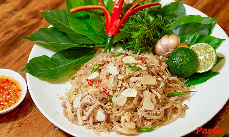 nha-hang-boc-food-&-beer-garden-ung-van-khiem-11