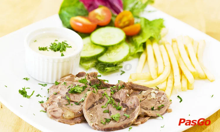 nha-hang-bonjour-resto-su-van-hanh-3