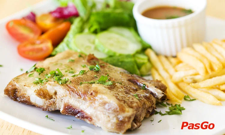 nha-hang-bonjour-resto-su-van-hanh-5