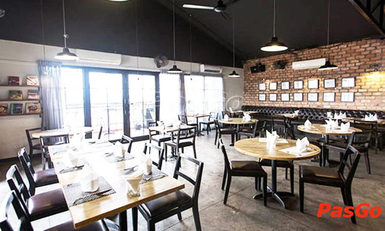 nha-hang-book-mark-the-alcove-library-hotel-slide-5