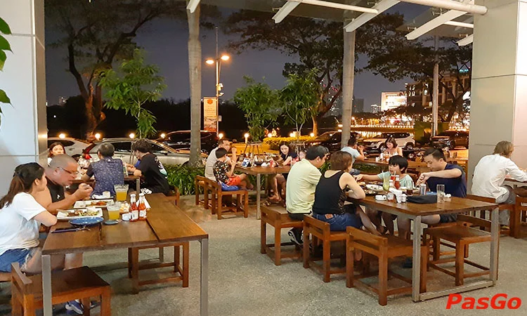 Nhà hàng Boomerang Bistro Saigon Tôn Dật Tiên tinh hoa ẩm thực Á Âu  10