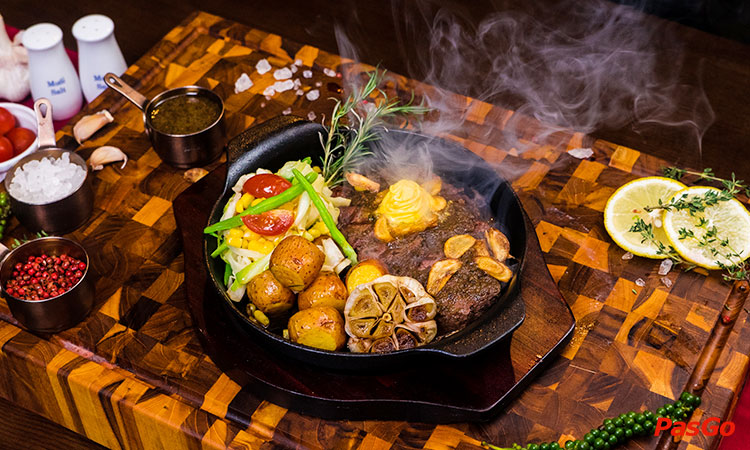 nha-hang-botanica-giang-vo-slide-1